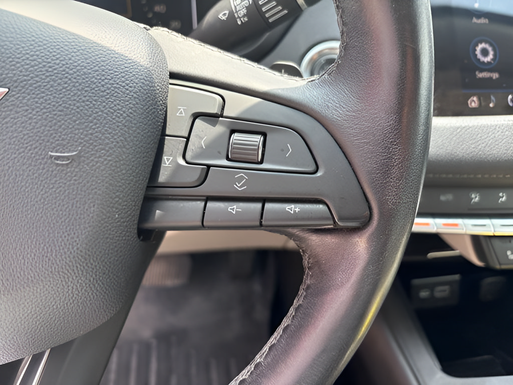 Used 2019 Cadillac XT4 Premium Luxury w/ Cold Weather Package FWD image 37