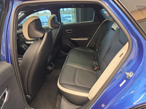 Certified 2025 Kia K4 GT-Line w/ GT-Line Premium Package FWD image 36