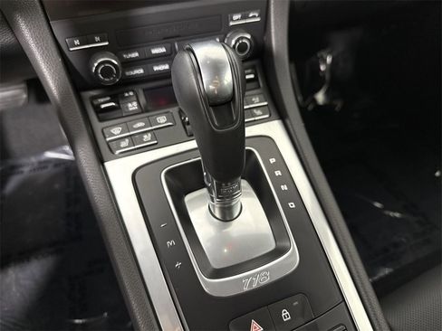 Certified 2024 Porsche 718 Cayman Style Edition w/ Premium Package image 32