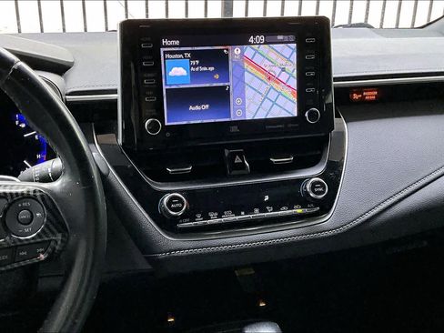 Used 2019 Toyota Corolla XSE FWD image 6