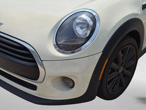 Used 2021 MINI Cooper 4-Door Hardtop FWD image 10