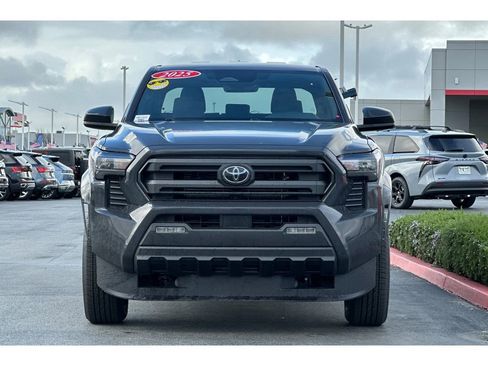 New 2025 Toyota Tacoma SR5 image 9