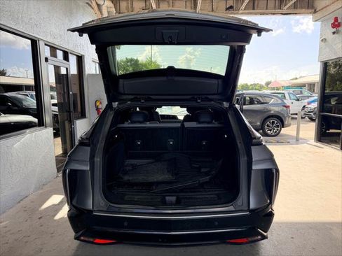 Used 2024 Cadillac Lyriq Tech w/ LPO, Floor Liner Package AWD/4WD image 19