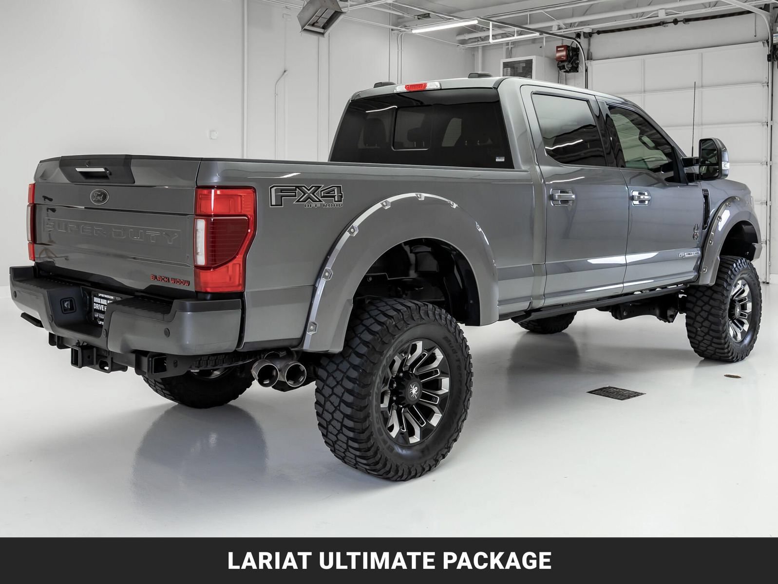 Used 2022 Ford F250 Lariat w/ Black Appearance Package AWD/4WD image 9