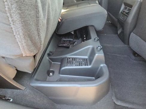 New 2026 GMC Canyon Elevation w/ Convenience Package image 26