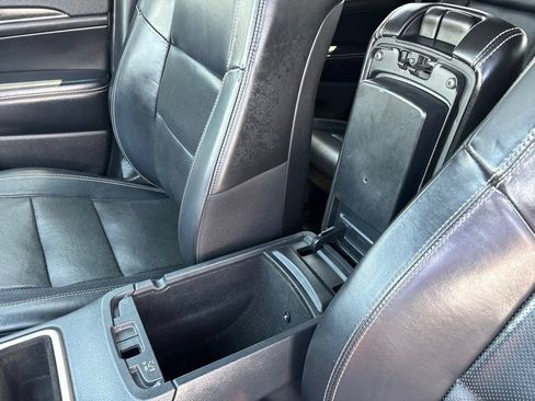 Used 2017 Jeep Grand Cherokee Limited w/ Luxury Group II RWD image 25
