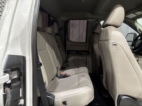 Used 2020 Ford F250 XL w/ Power Equipment Group AWD/4WD image 14