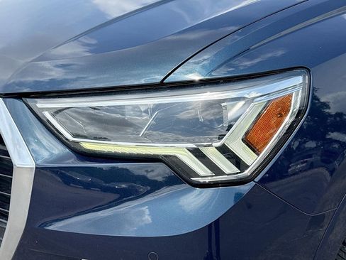 Used 2019 Audi Q3 2.0T Premium Plus w/ Premium Plus Package AWD/4WD image 9