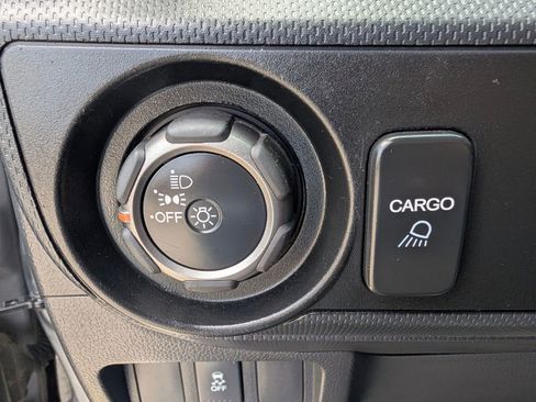 Used 2012 Honda Ridgeline RTS image 39
