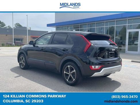 Used 2024 Kia Niro LX FWD image 4