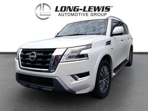 Used 2022 Nissan Armada SL w/ Captain's Chairs Package RWD image 1