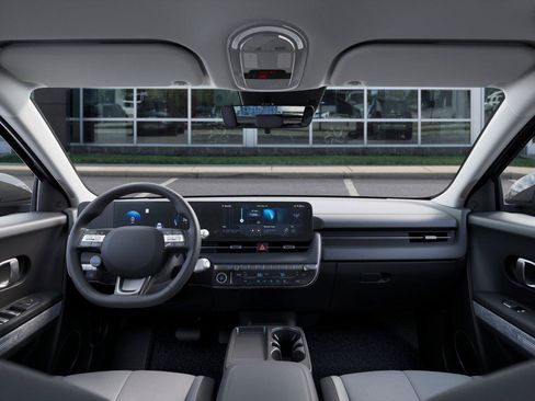 New 2027 Hyundai Ioniq 5 SE AWD/4WD image 11