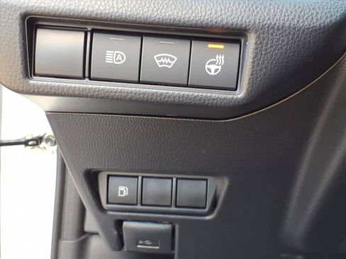 Used 2025 Toyota Prius AWD image 16