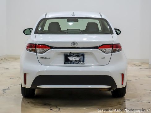 Used 2021 Toyota Corolla LE FWD image 7