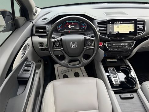 Used 2019 Honda Pilot Elite image 12