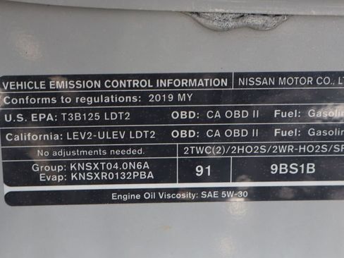 Used 2019 Nissan Frontier SV image 14