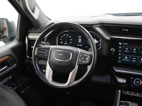 Used 2022 GMC Sierra 1500 Denali w/ Denali Reserve Package AWD/4WD image 14