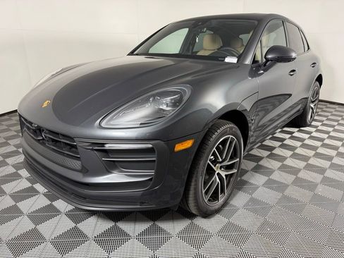 New 2026 Porsche Macan image 1