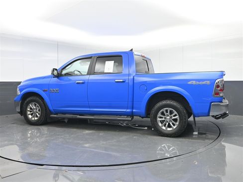 Used 2018 RAM 1500 SLT image 7