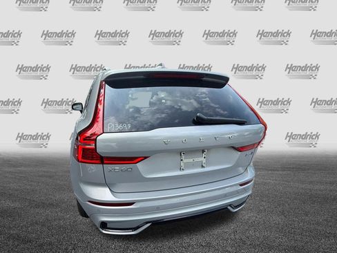 Used 2025 Volvo XC60 B5 Plus AWD/4WD image 11