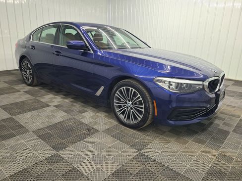 Used 2019 BMW 530i xDrive 530i xDrive Sedan 4D w/ Convenience Package image 4