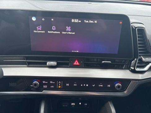 Used 2023 Kia Sportage EX image 15