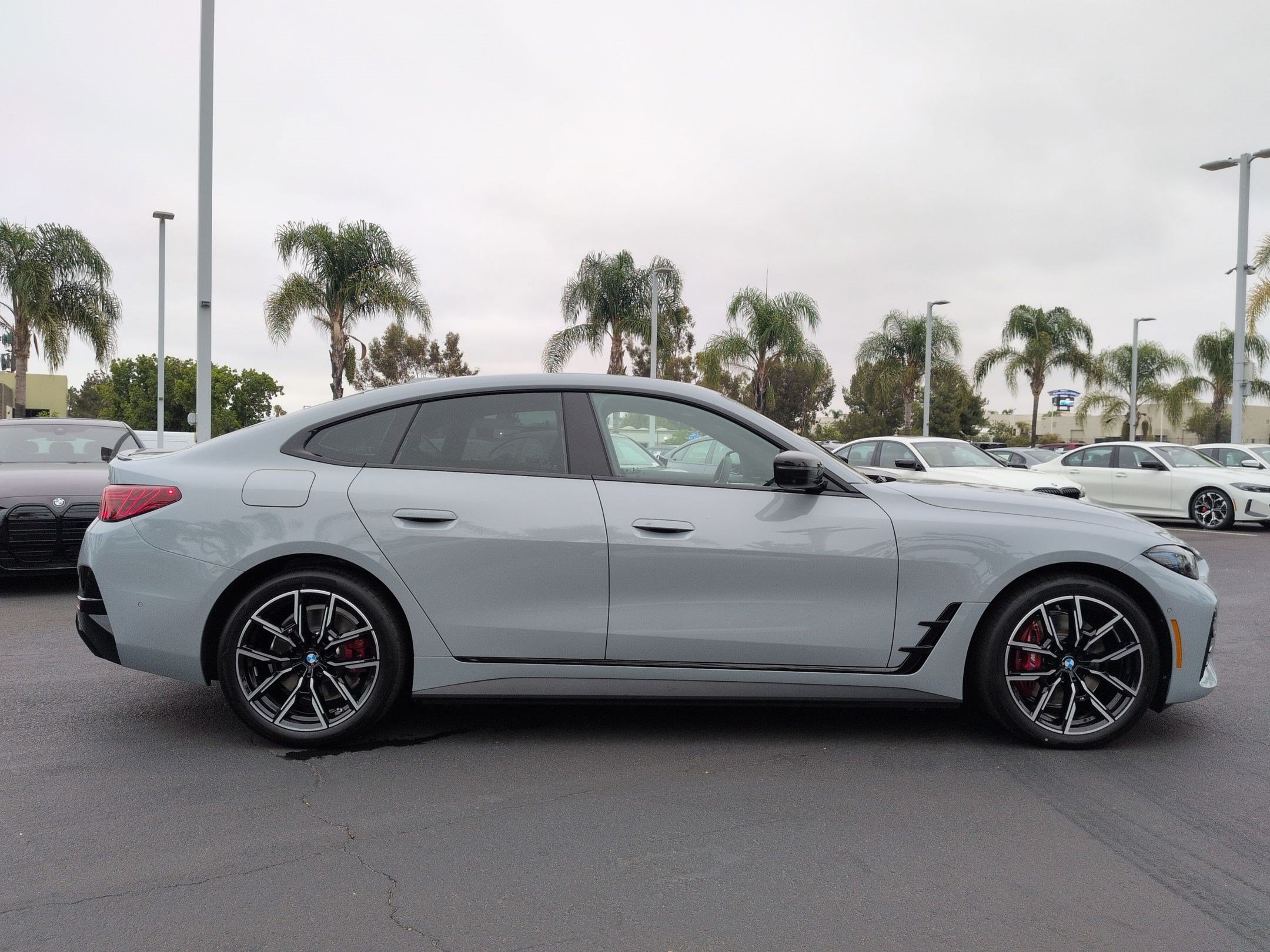 New 2026 BMW i4 xDrive40i w/ M Sport Package AWD/4WD image 11