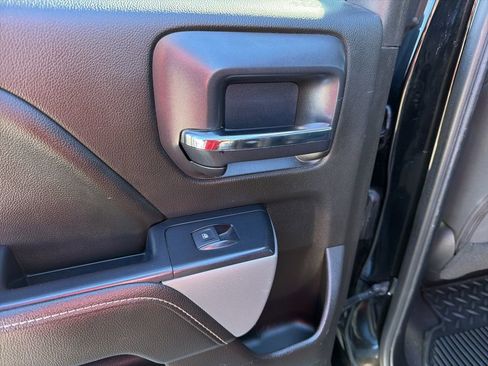 Used 2019 Chevrolet Silverado 1500 LT w/ All Star Edition image 23