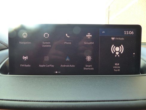 Used 2024 Acura MDX SH-AWD w/ Technology Package image 28