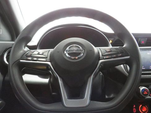 Used 2020 Nissan Kicks SV FWD image 16