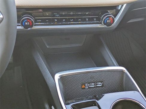 New 2026 Chevrolet Equinox ACTIV w/ Safety and Technology Package image 24