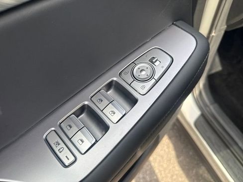 Used 2023 Hyundai Palisade SEL image 16