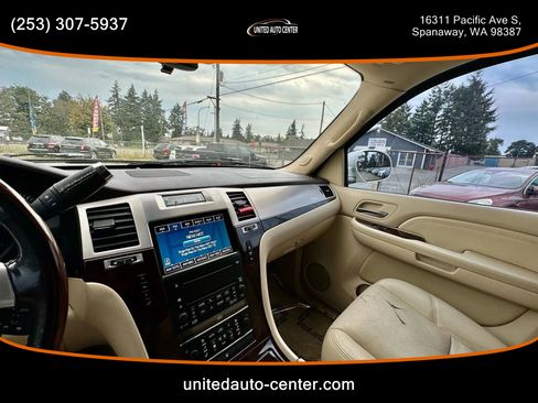 Used 2008 Cadillac Escalade ESV AWD image 11