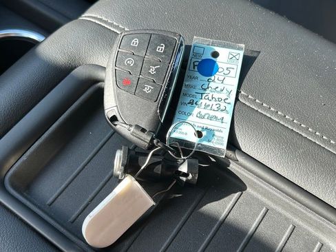 Used 2024 Chevrolet Tahoe LT AWD/4WD image 58