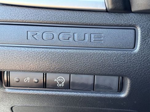 New 2026 Nissan Rogue S image 36
