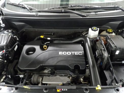 Used 2019 Chevrolet Equinox LS w/ LS Convenience Package FWD image 18