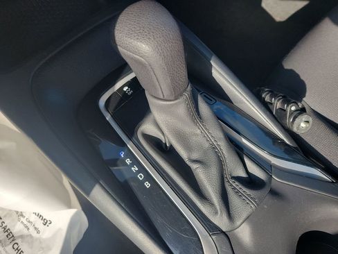 Certified 2024 Toyota Corolla LE image 27