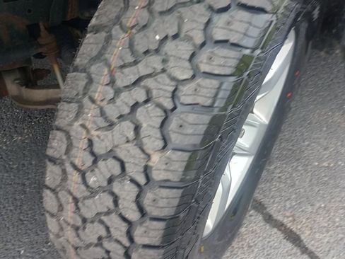 Used 2014 RAM 1500 Classic SLT image 23