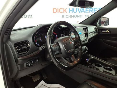 Used 2023 Dodge Durango GT AWD/4WD image 14