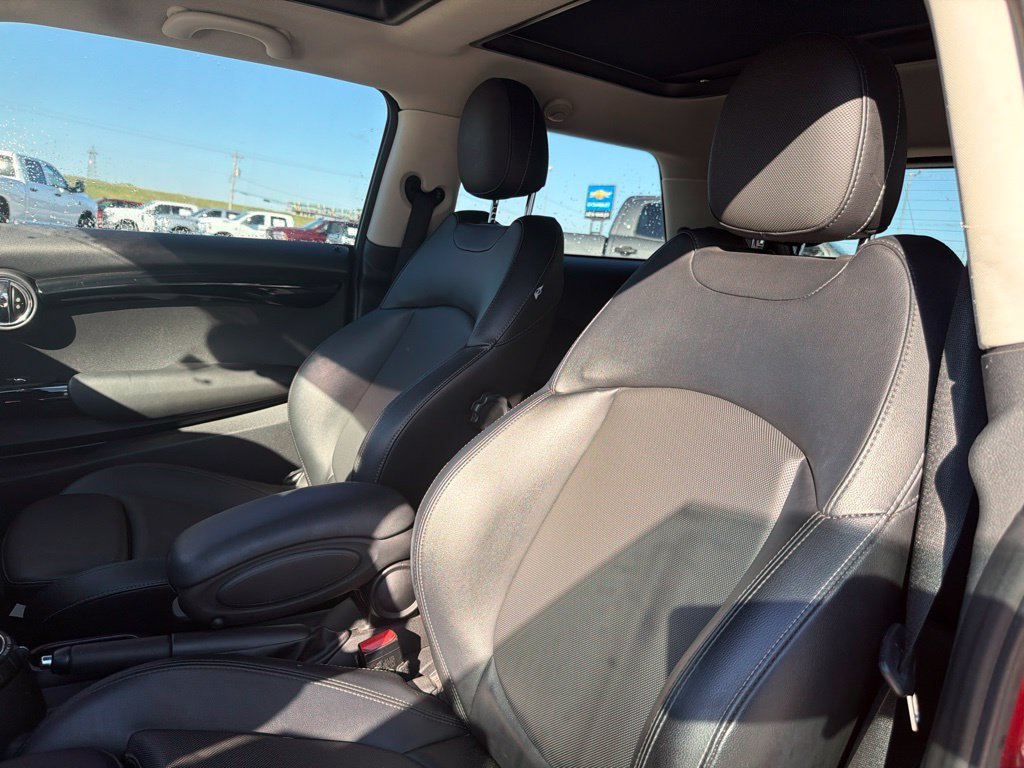 Used 2015 MINI Cooper S FWD image 10