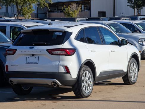 New 2026 Ford Escape Active image 4
