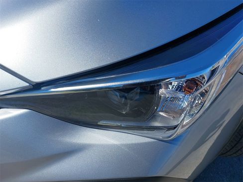 Certified 2024 Subaru Crosstrek 2.0i Premium image 20