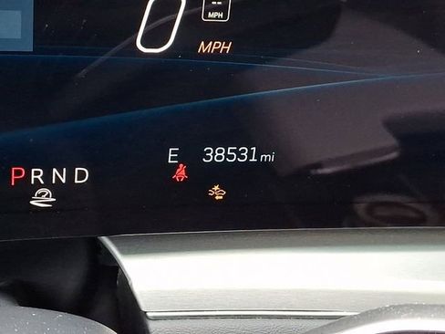 Certified 2024 Cadillac Lyriq Luxury image 24