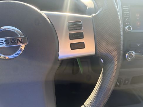 Used 2019 Nissan Frontier SV AWD/4WD image 20