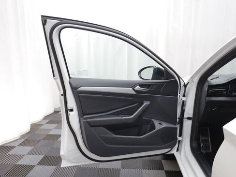 New 2026 Volkswagen Jetta Sport FWD image 5