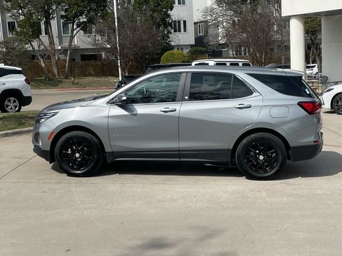 Used 2024 Chevrolet Equinox LT image 3