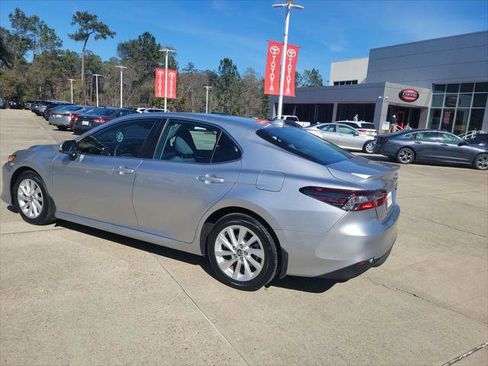 Certified 2024 Toyota Camry LE image 3