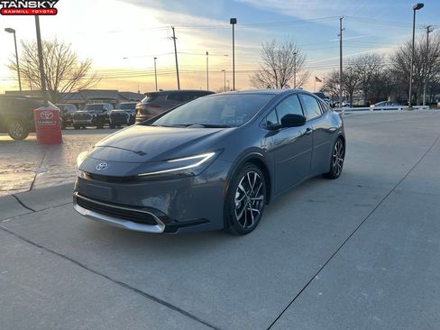 New 2026 Toyota Prius Hybrid XSE image 1