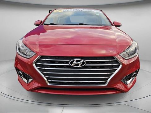 Certified 2022 Hyundai Accent SEL image 3
