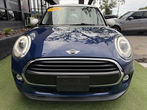 Used 2016 MINI Cooper 4-Door Hardtop FWD image 2